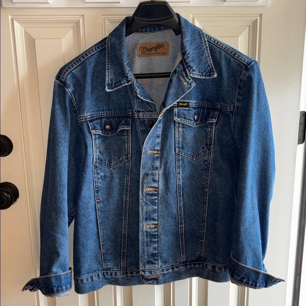 Wrangler Rugged Wear Denim Jacket